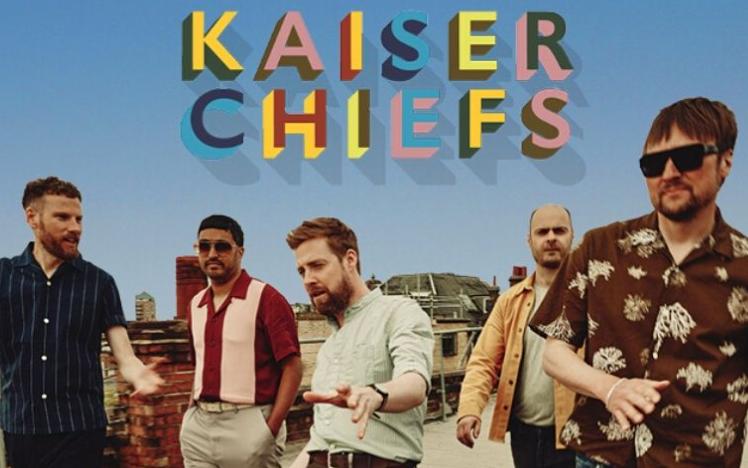 Kaiser Chiefs Live After Racing at Bath Racecourse.