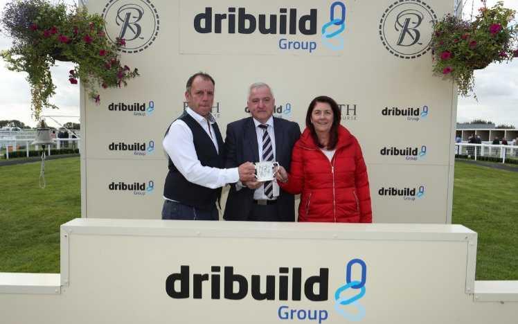 Dribuild Group Managing Director Matt Tyle makes the presentation after the Dribuild-sponsored race