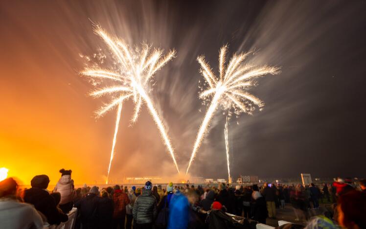 Firework display for a great family night out at Bath Racecourse